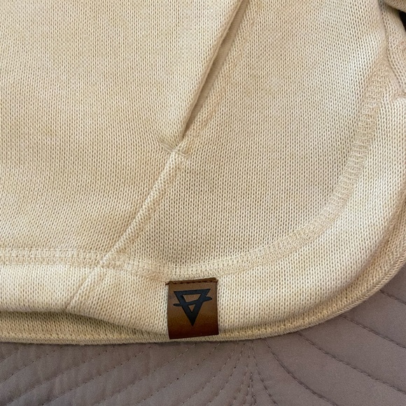 LIV Life-Integrity-Earth hooded 1/4 zip sweatshirt. Size M. - Picture 3 of 12